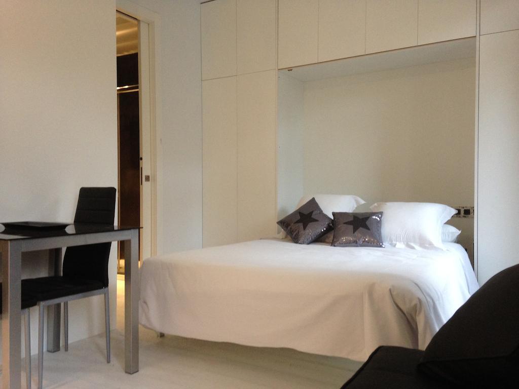 Ferienwohnung El 16 Ruzafa Valencia Zimmer foto